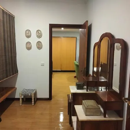 Quinta Silva Melo *